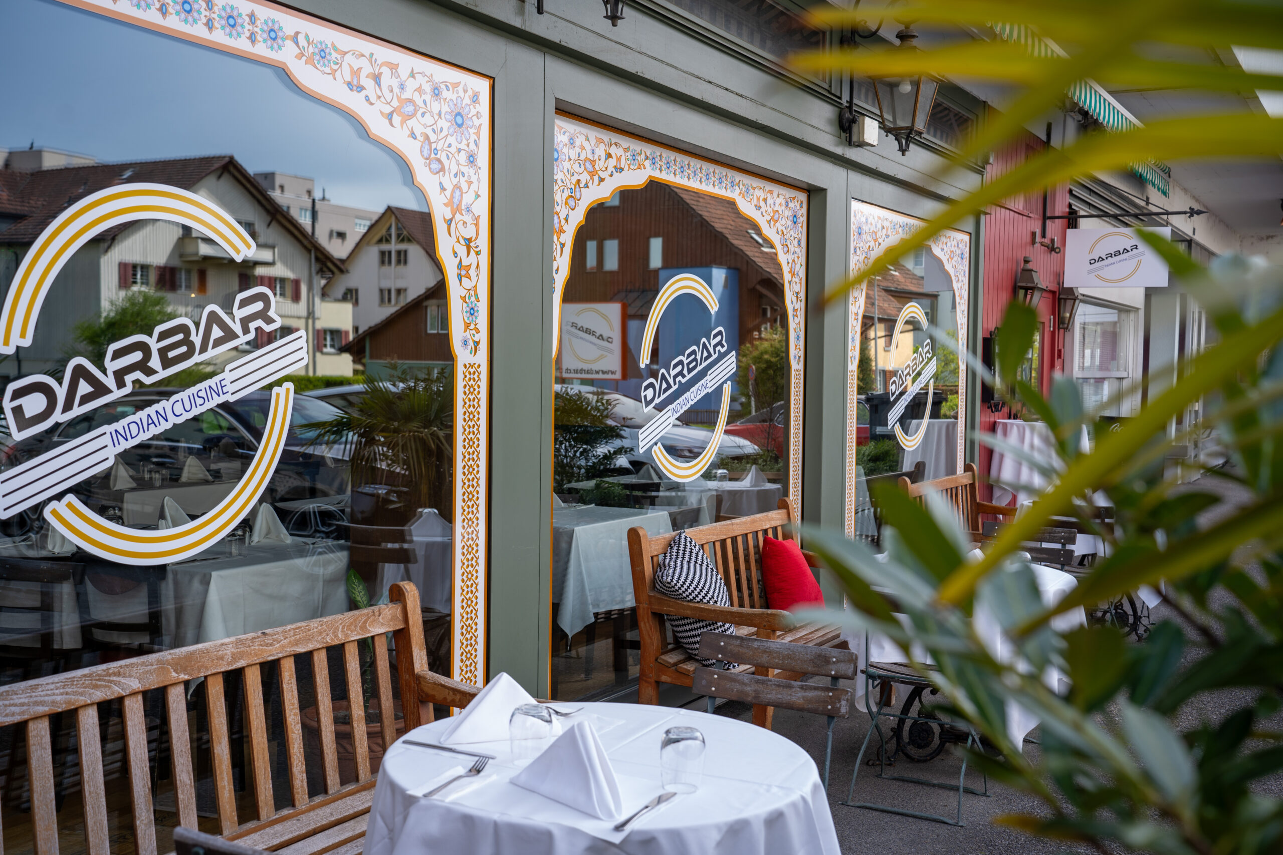Best Halal Indian Cuisine in the Heart of Zurich: Darbar